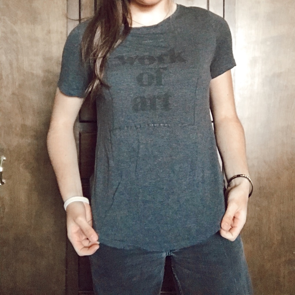 dark gray graphic fitted t-shirt